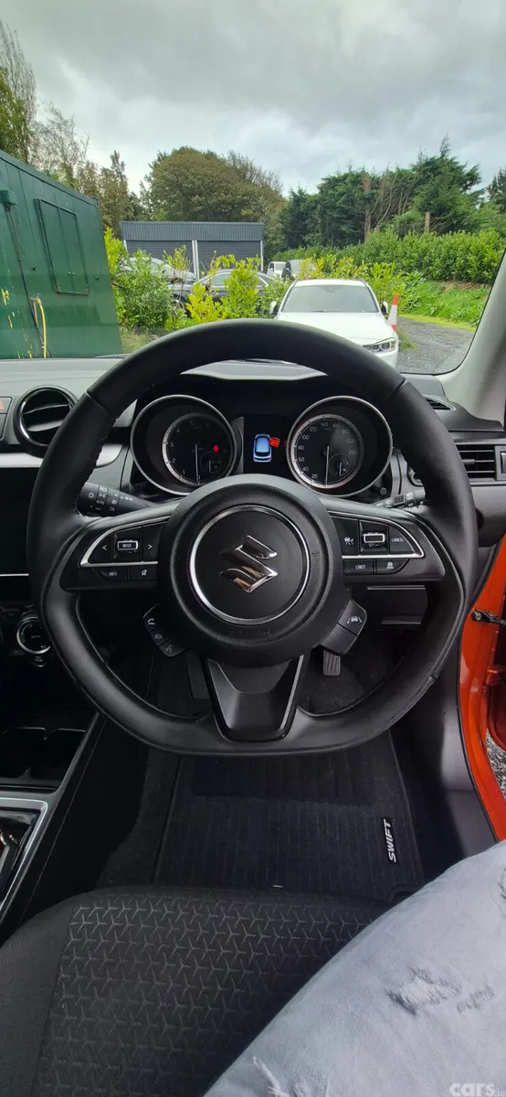 Suzuki Swift Hatchback, Petrol, 2022, Orange