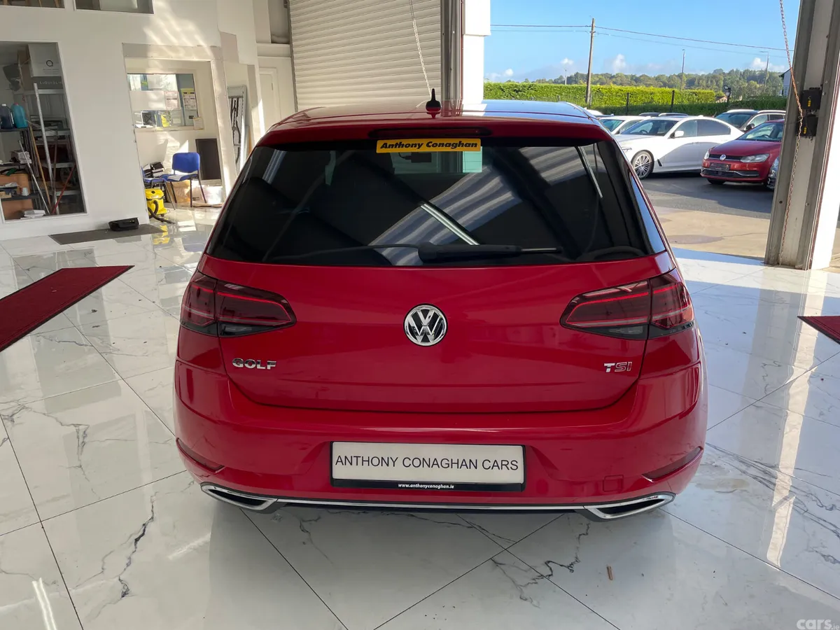 Volkswagen Golf Hatchback, Petrol, 2018, Red