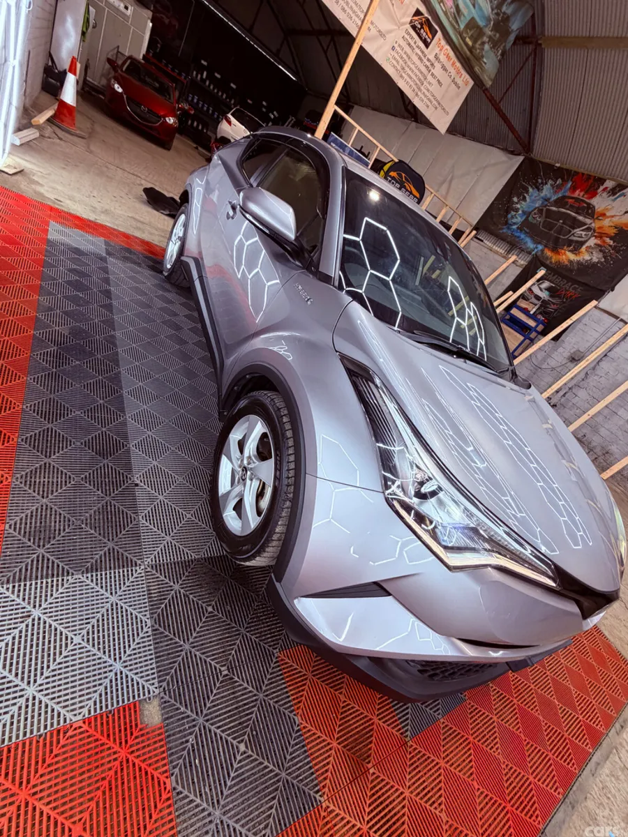 Toyota C-HR SUV, Petrol Hybrid, 2018, Grey