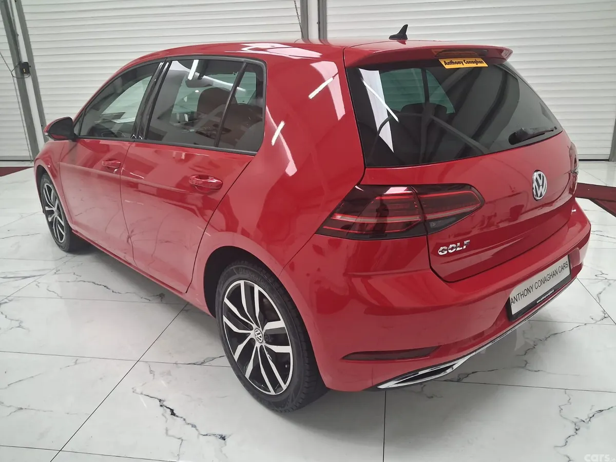 Volkswagen Golf Hatchback, Petrol, 2019, Red