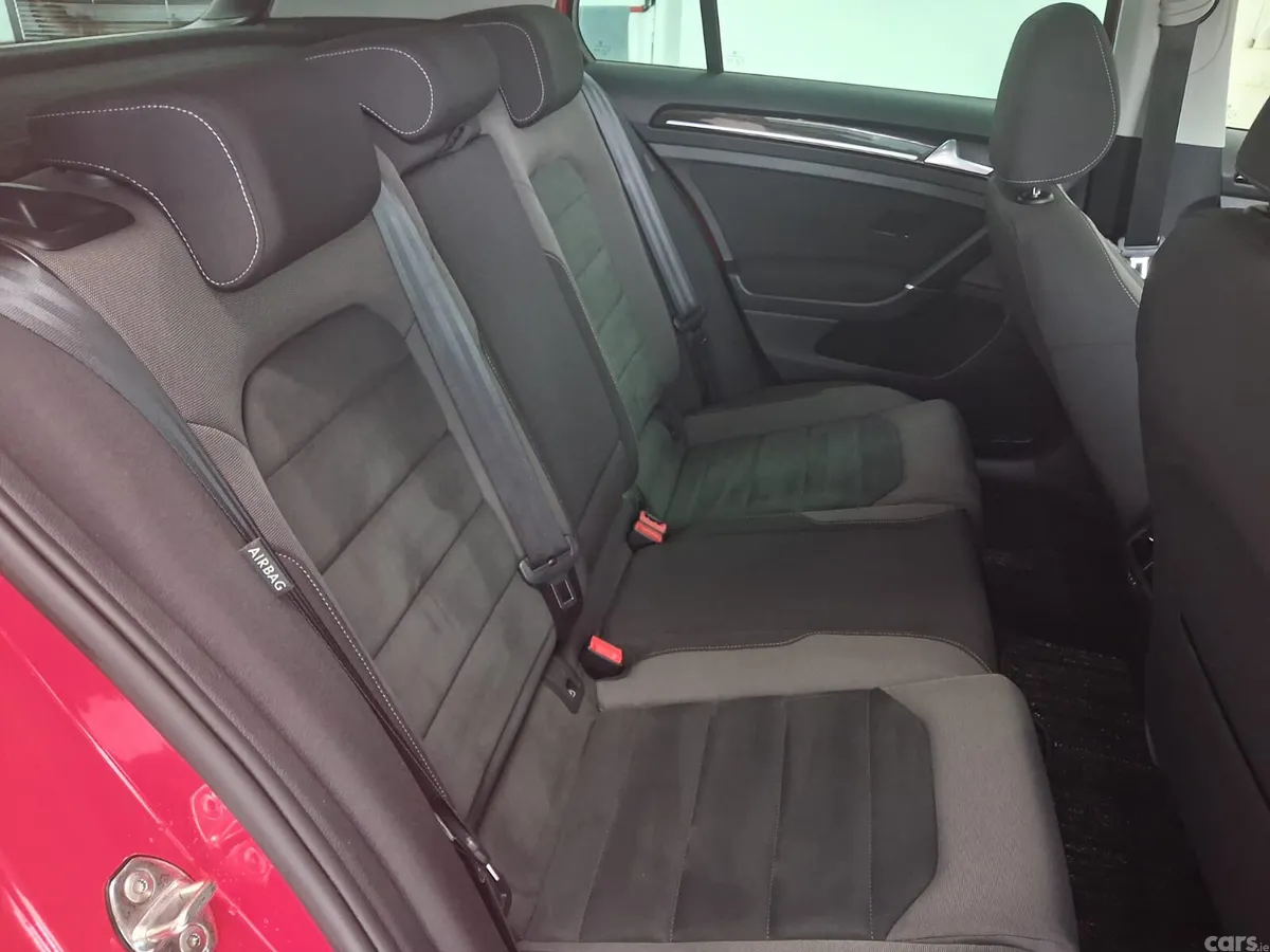Volkswagen Golf Hatchback, Petrol, 2019, Red