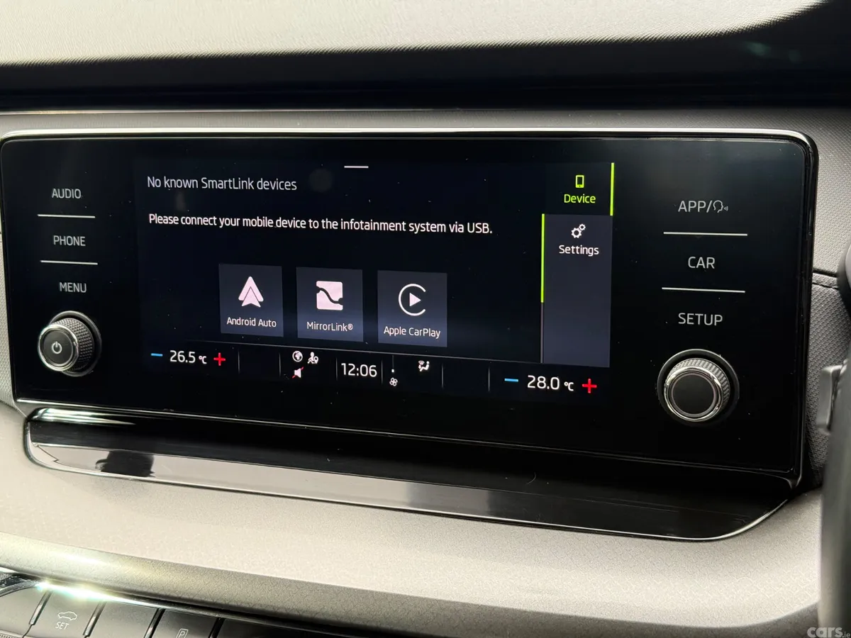 Skoda Octavia Saloon, Diesel, 2023, Black