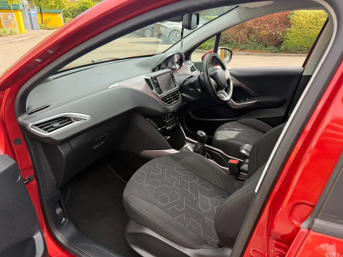 Peugeot 2008 SUV, Diesel, 2015, Red