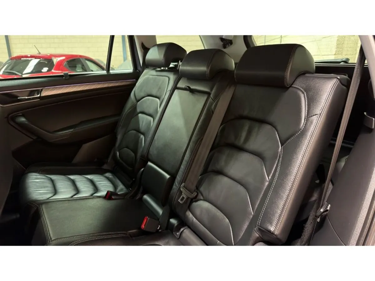 Skoda Kodiaq Estate, Diesel, 2023, Grey