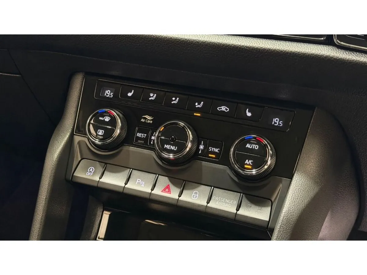 Skoda Kodiaq Estate, Diesel, 2023, Grey