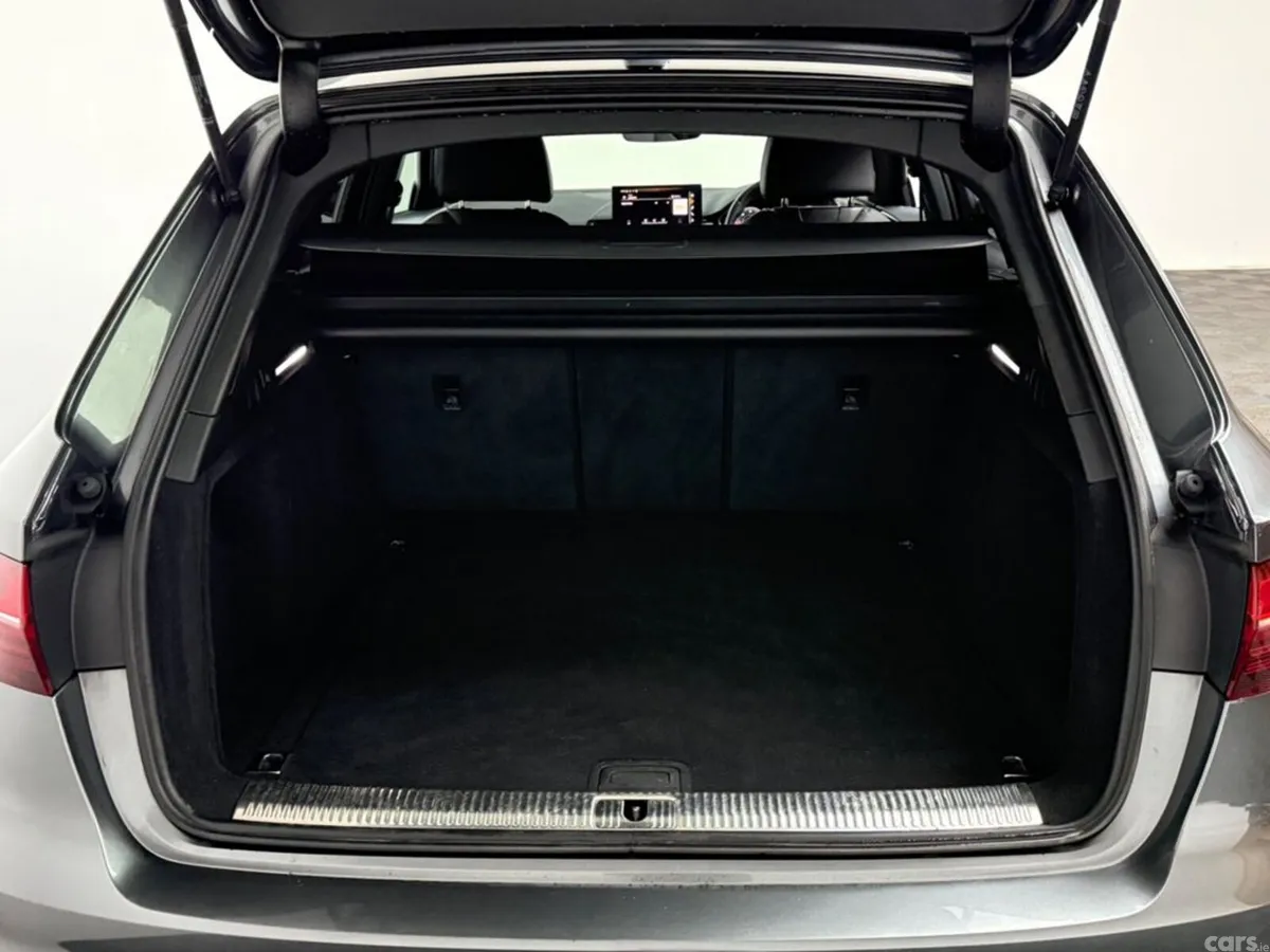 Audi A4 Estate, Diesel, 2022, Grey