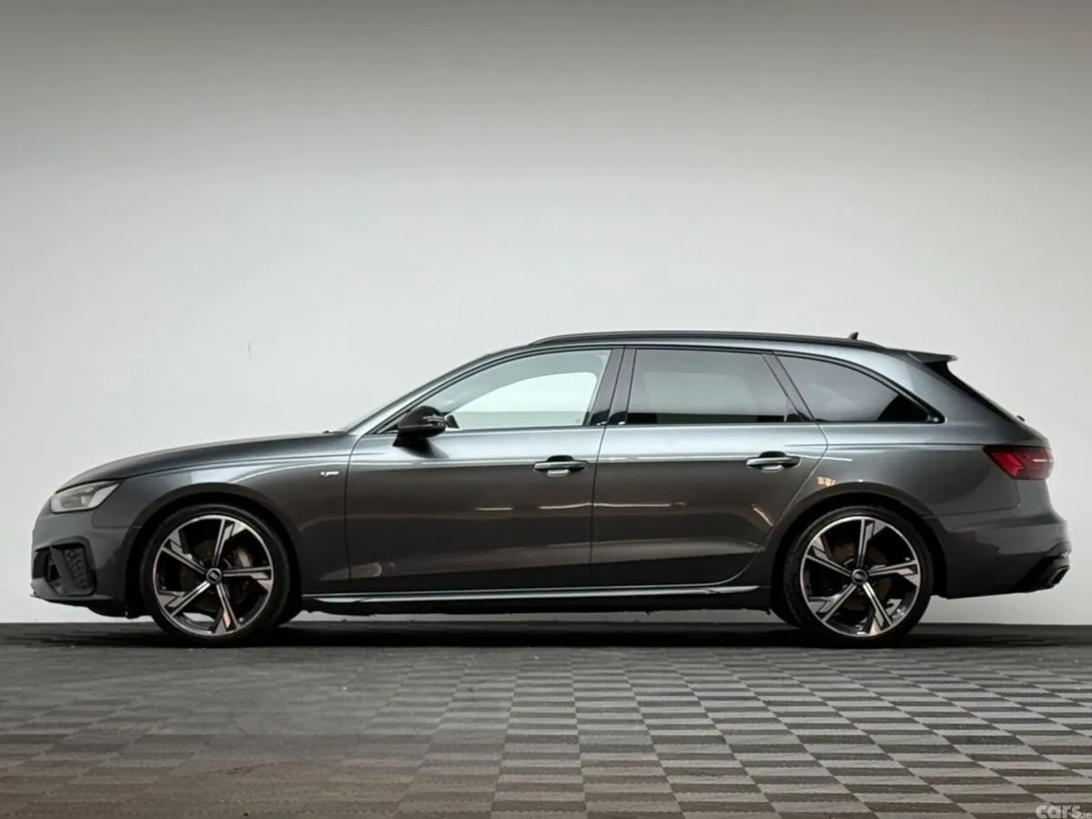 Audi A4 Estate, Diesel, 2022, Grey