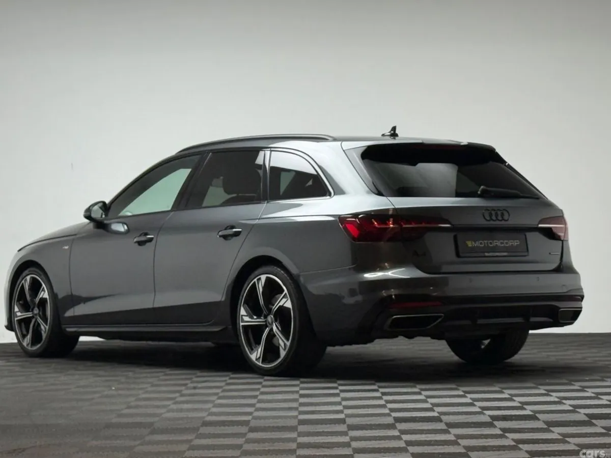 Audi A4 Estate, Diesel, 2022, Grey