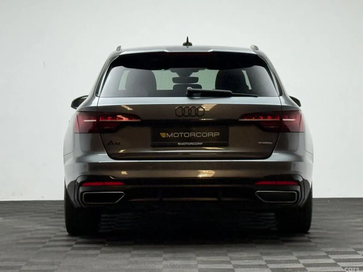 Audi A4 Estate, Diesel, 2022, Grey