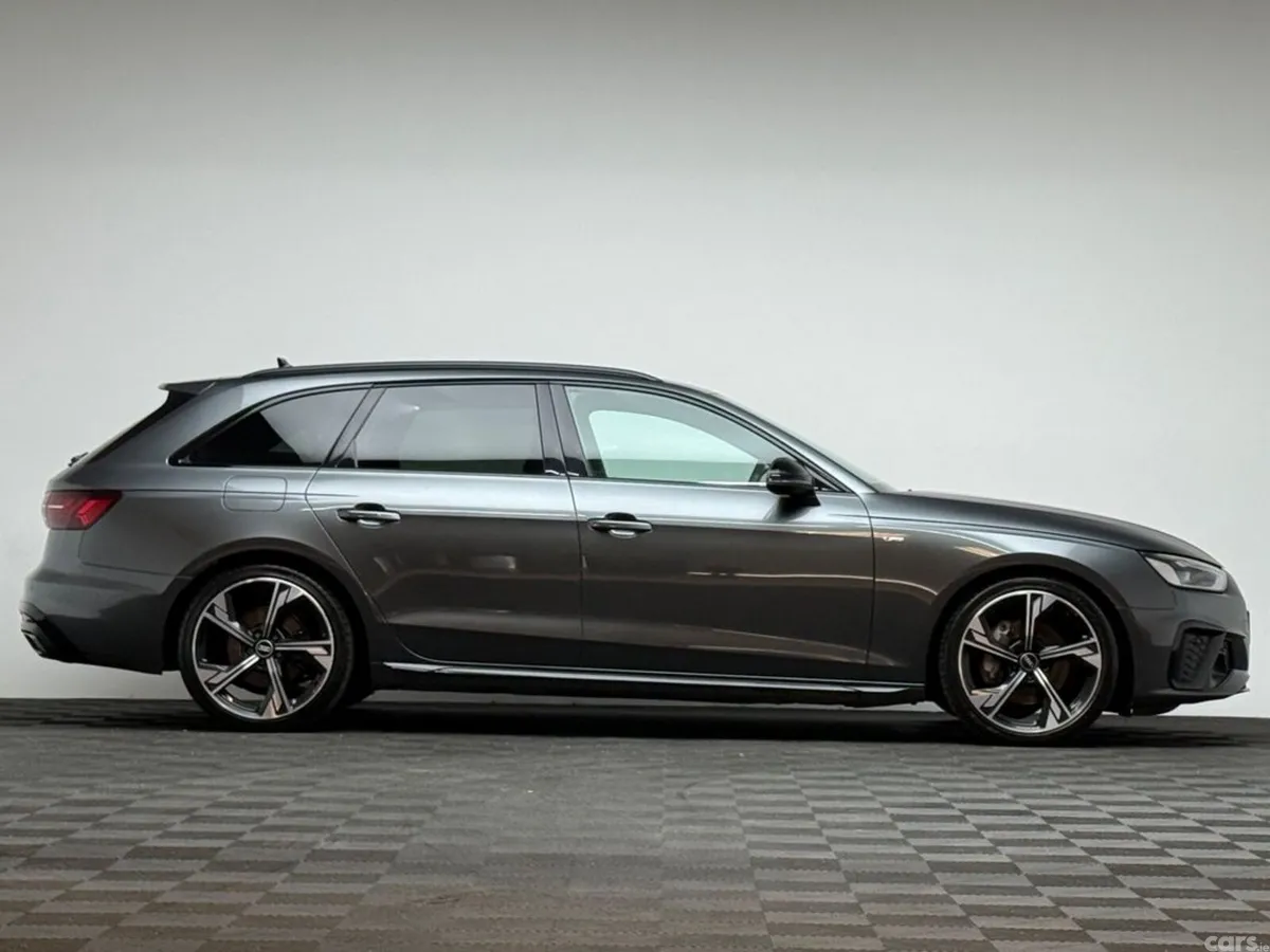 Audi A4 Estate, Diesel, 2022, Grey