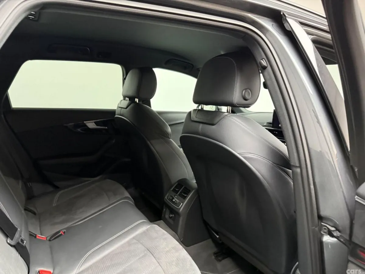 Audi A4 Estate, Diesel, 2022, Grey