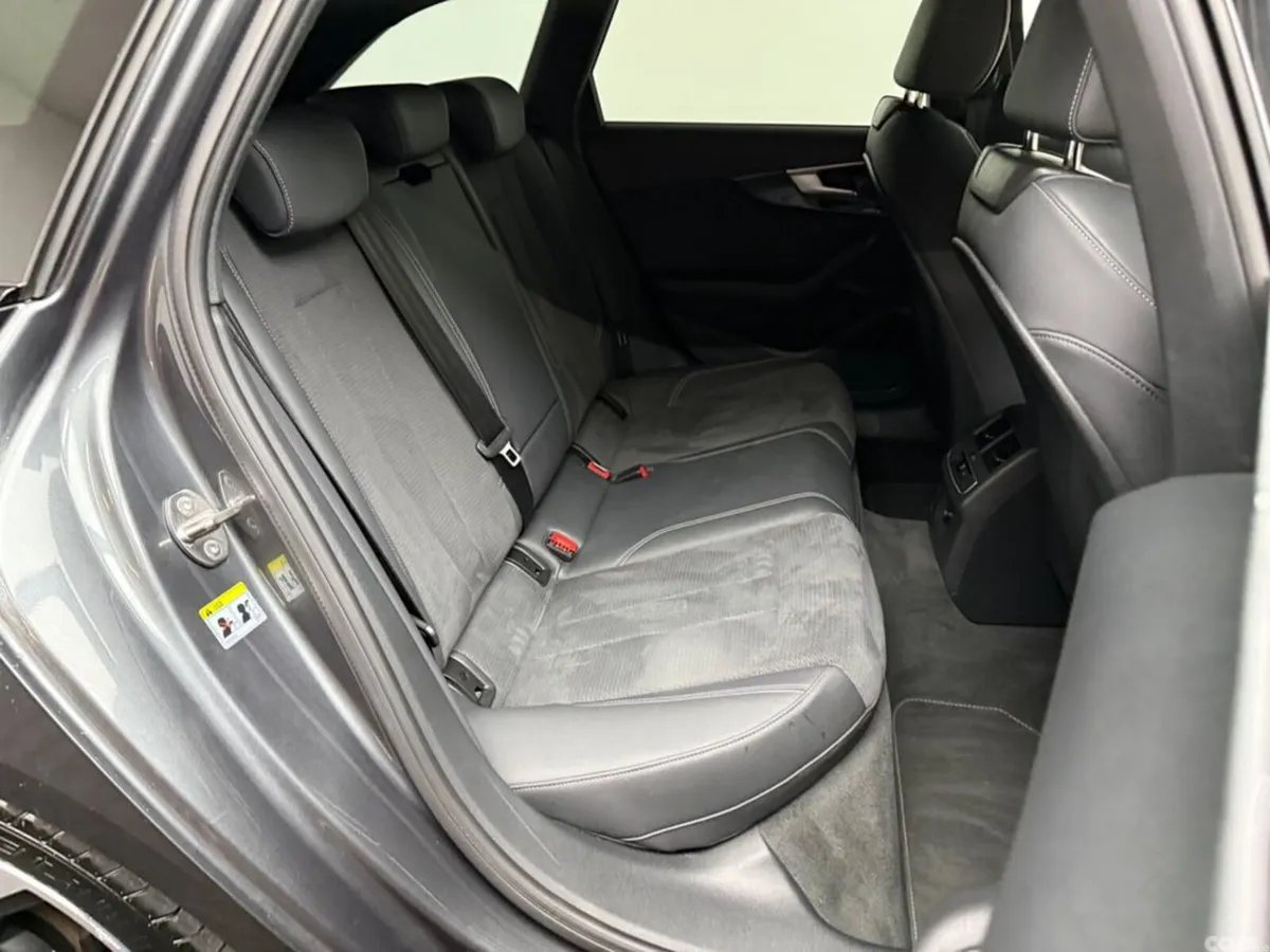 Audi A4 Estate, Diesel, 2022, Grey