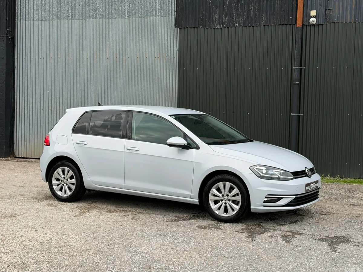 Volkswagen Golf Hatchback, Petrol, 2018, White