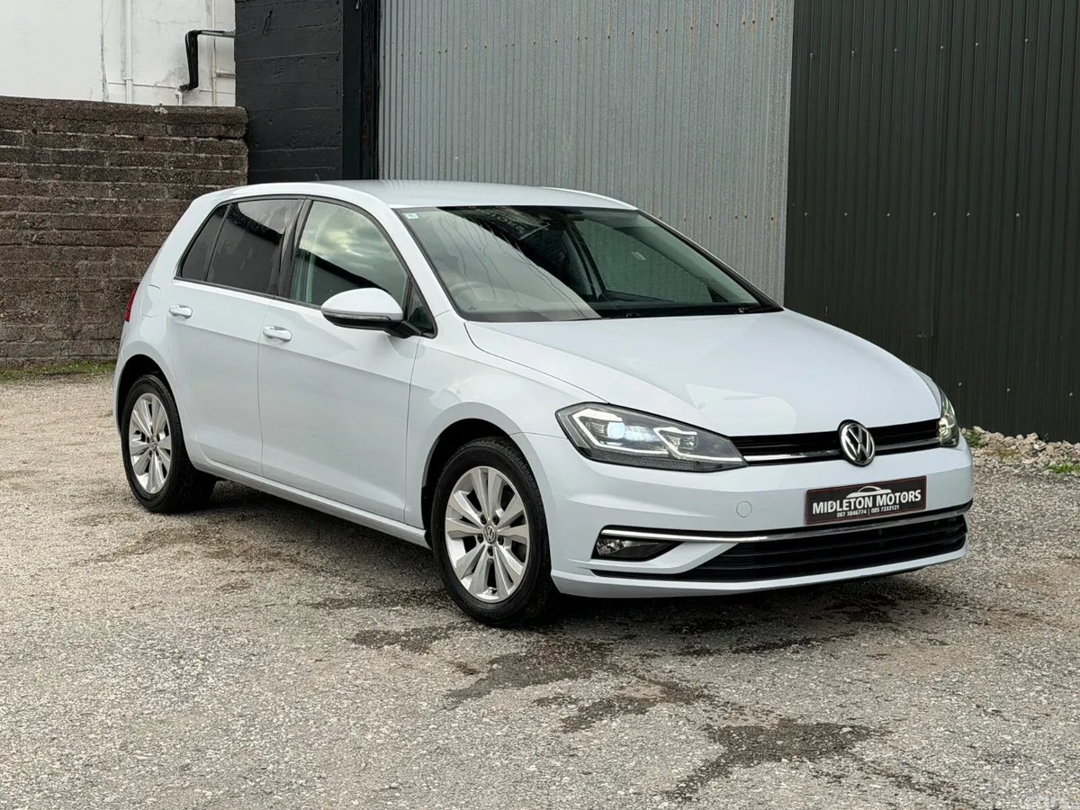 Volkswagen Golf Hatchback, Petrol, 2018, White