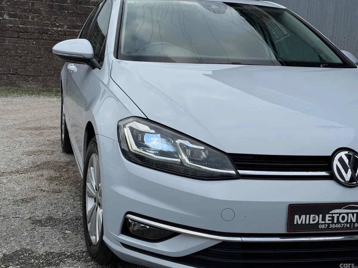 Volkswagen Golf Hatchback, Petrol, 2018, White