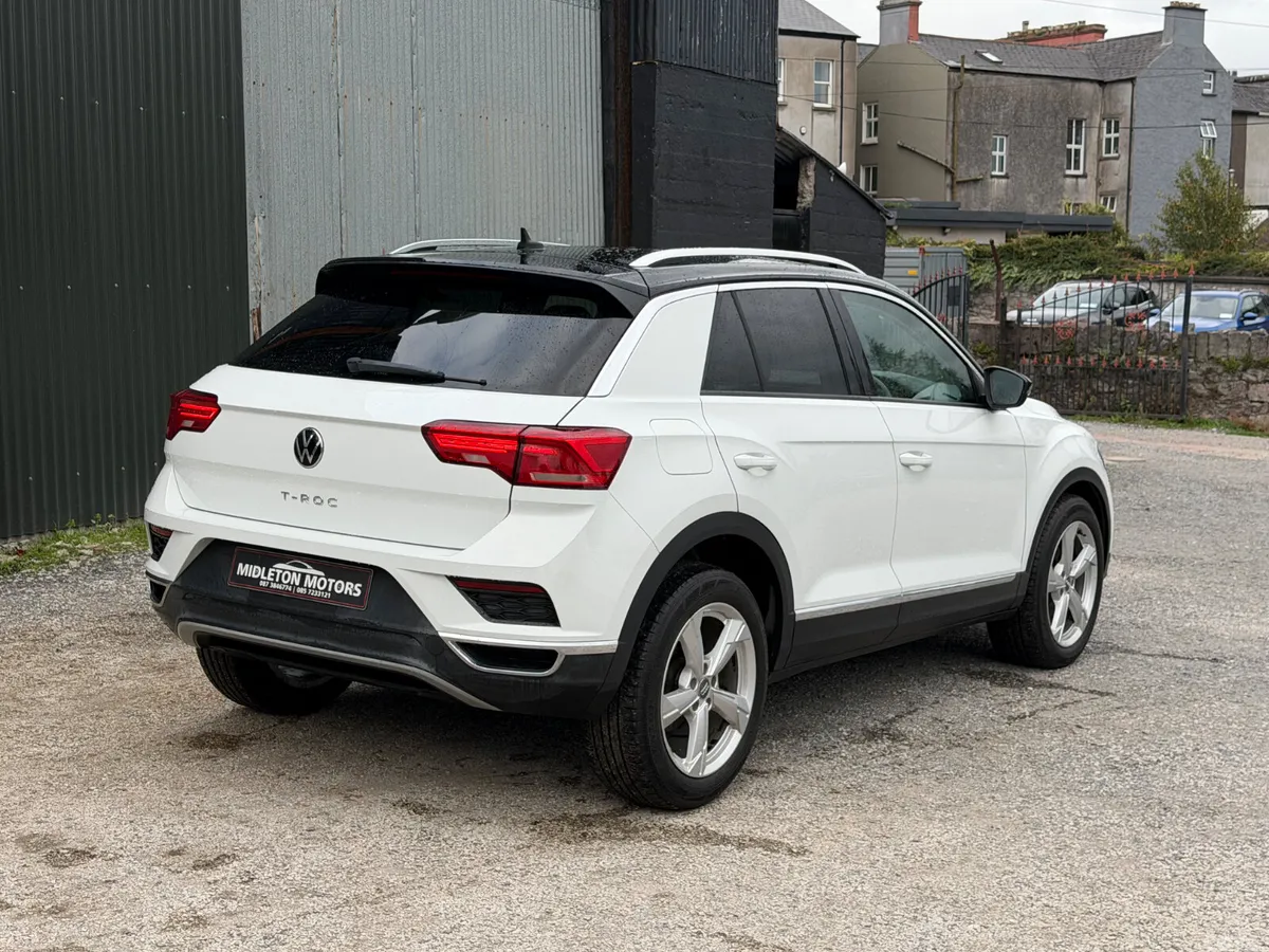 Volkswagen T-Roc MPV, Diesel, 2021, White