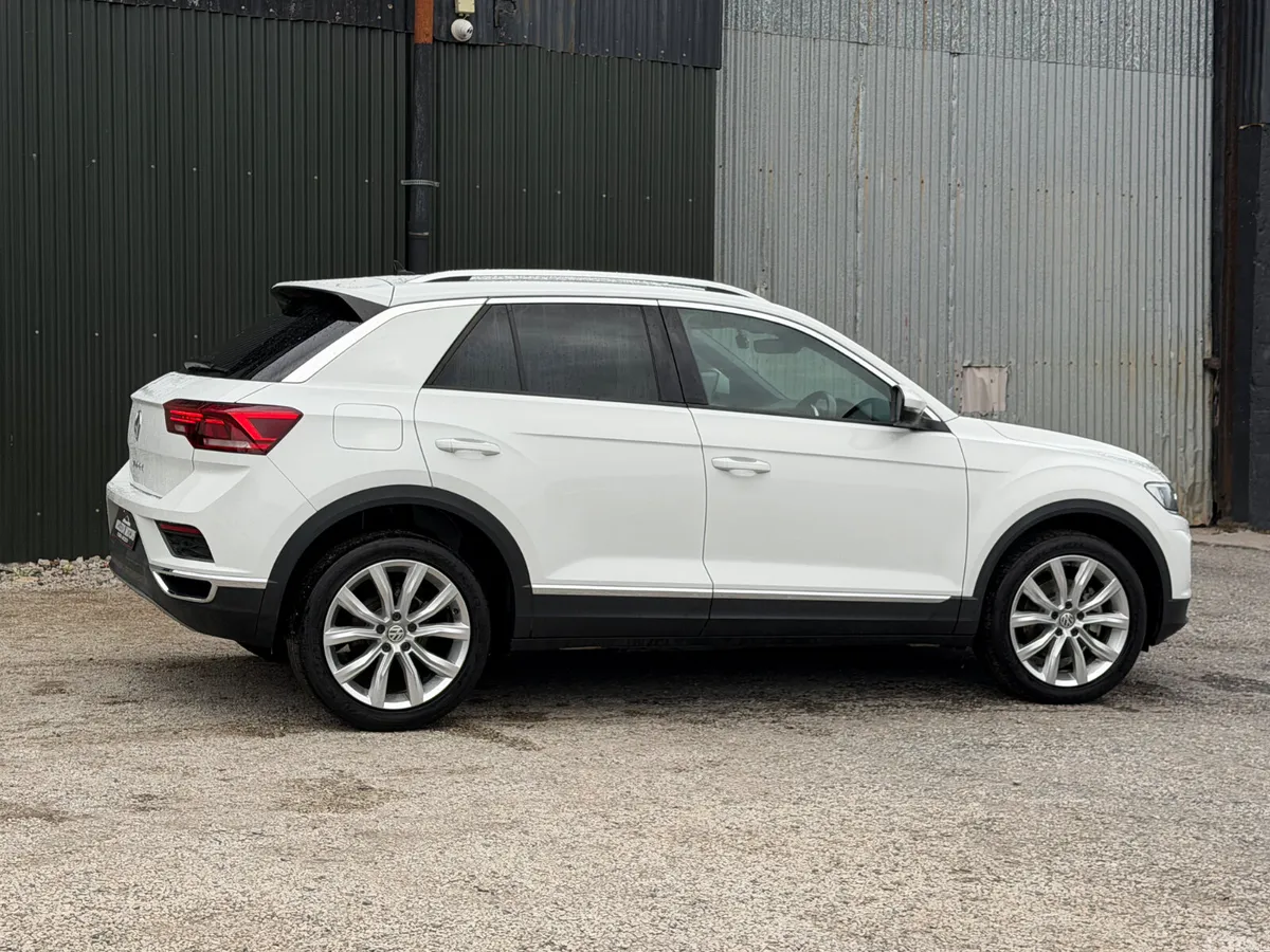 Volkswagen T-Roc MPV, Diesel, 2020, White