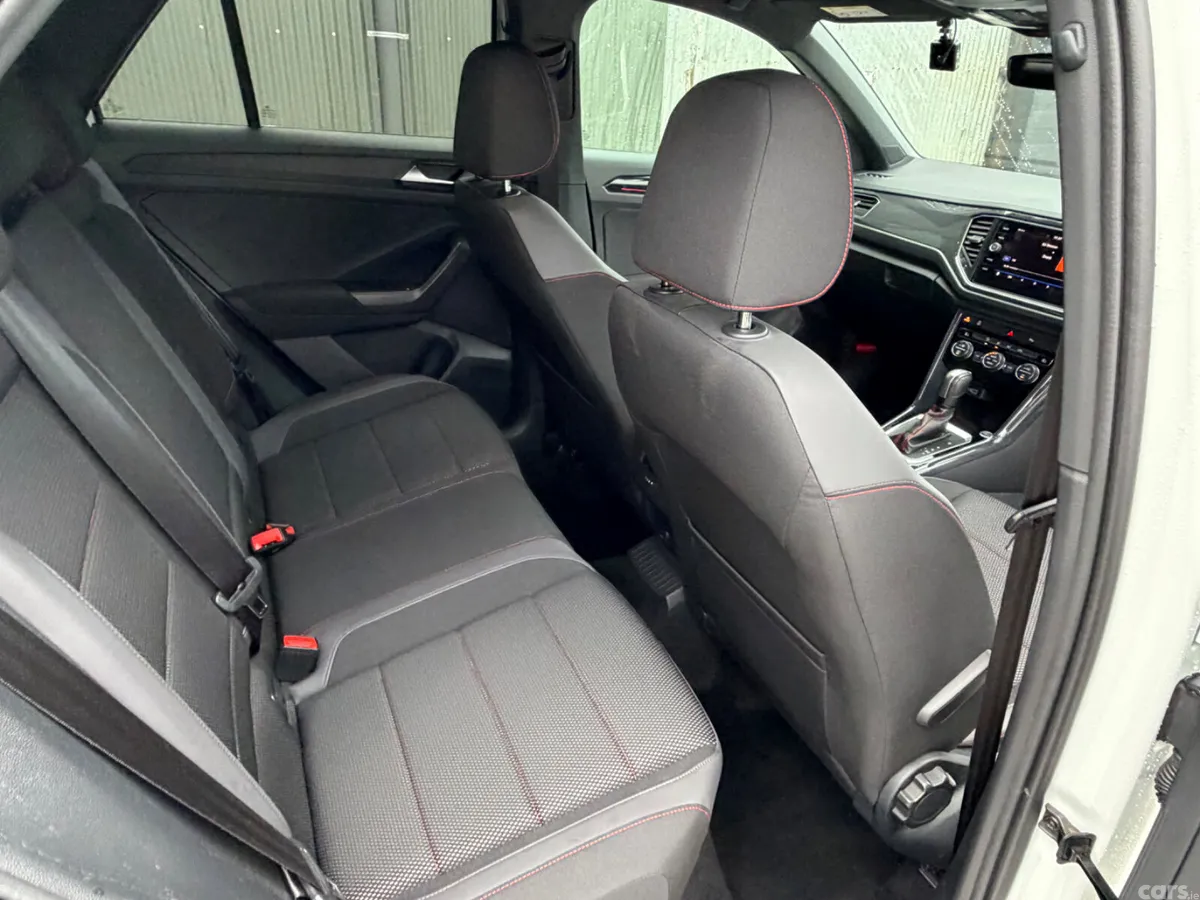 Volkswagen T-Roc MPV, Diesel, 2020, White