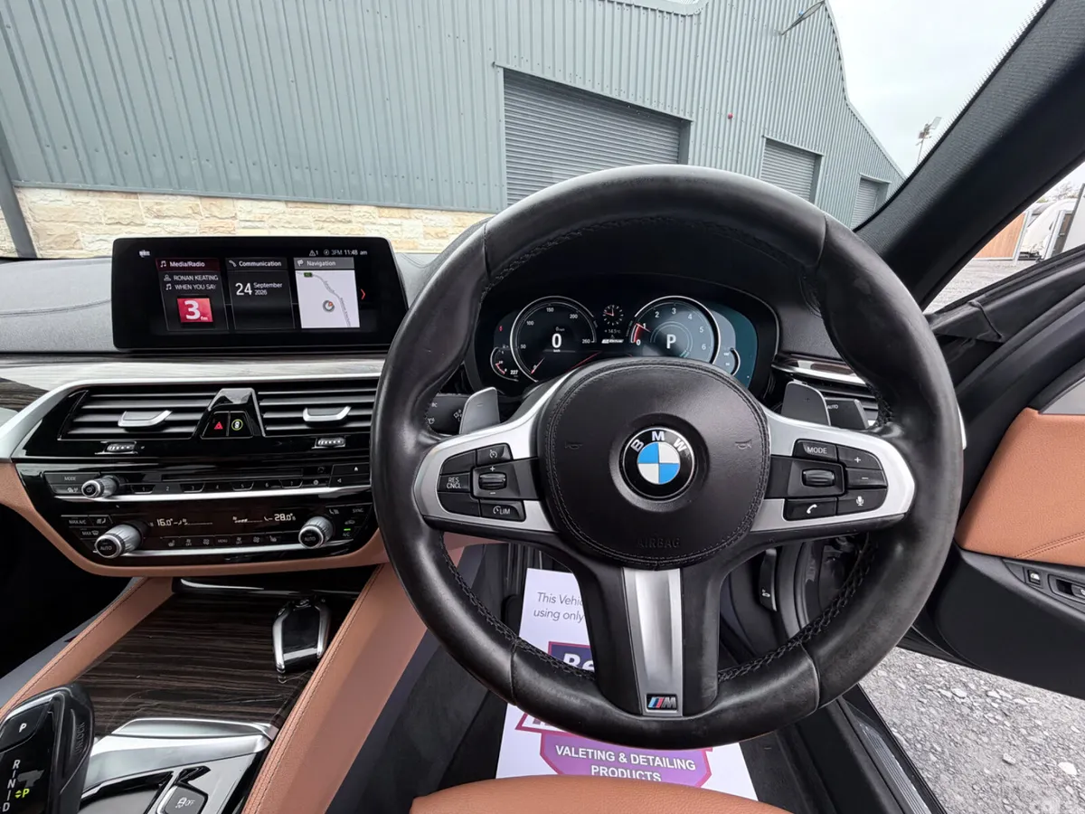 BMW 5-Series Saloon, Petrol Plug-in Hybrid, 2017, Grey