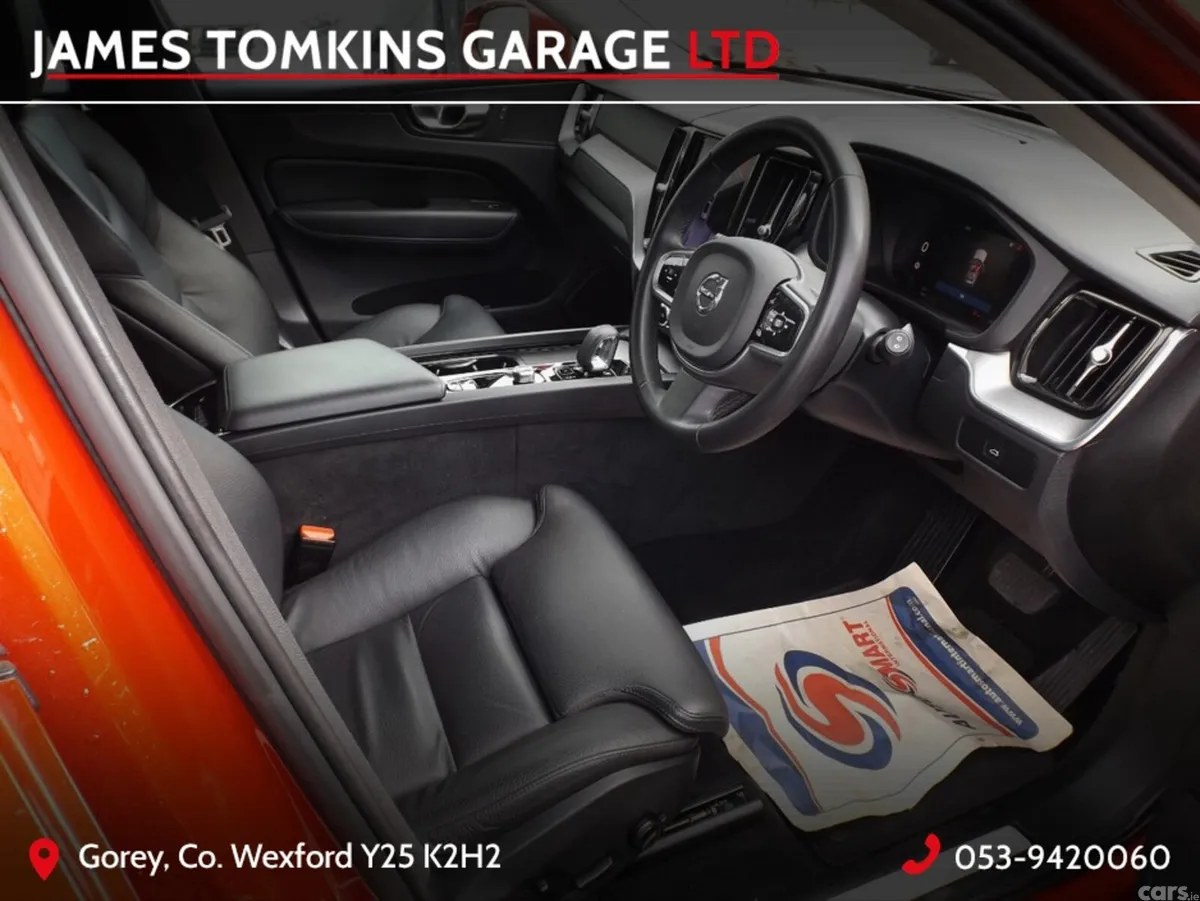 Volvo XC60 Estate, Diesel, 2022, Orange