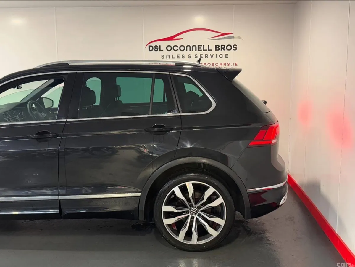 Volkswagen Tiguan SUV, Diesel, 2023, Black