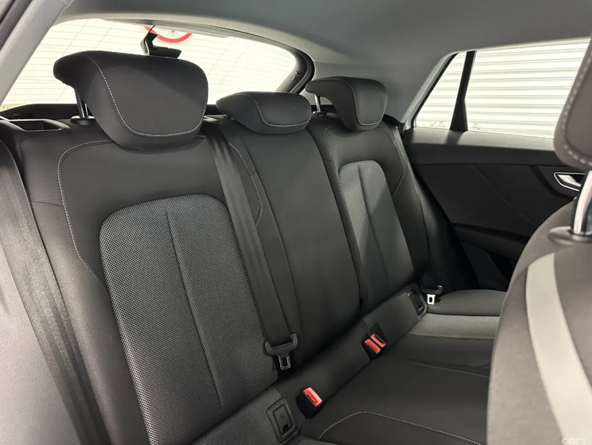 Audi Q2 SUV, Petrol, 2019, White