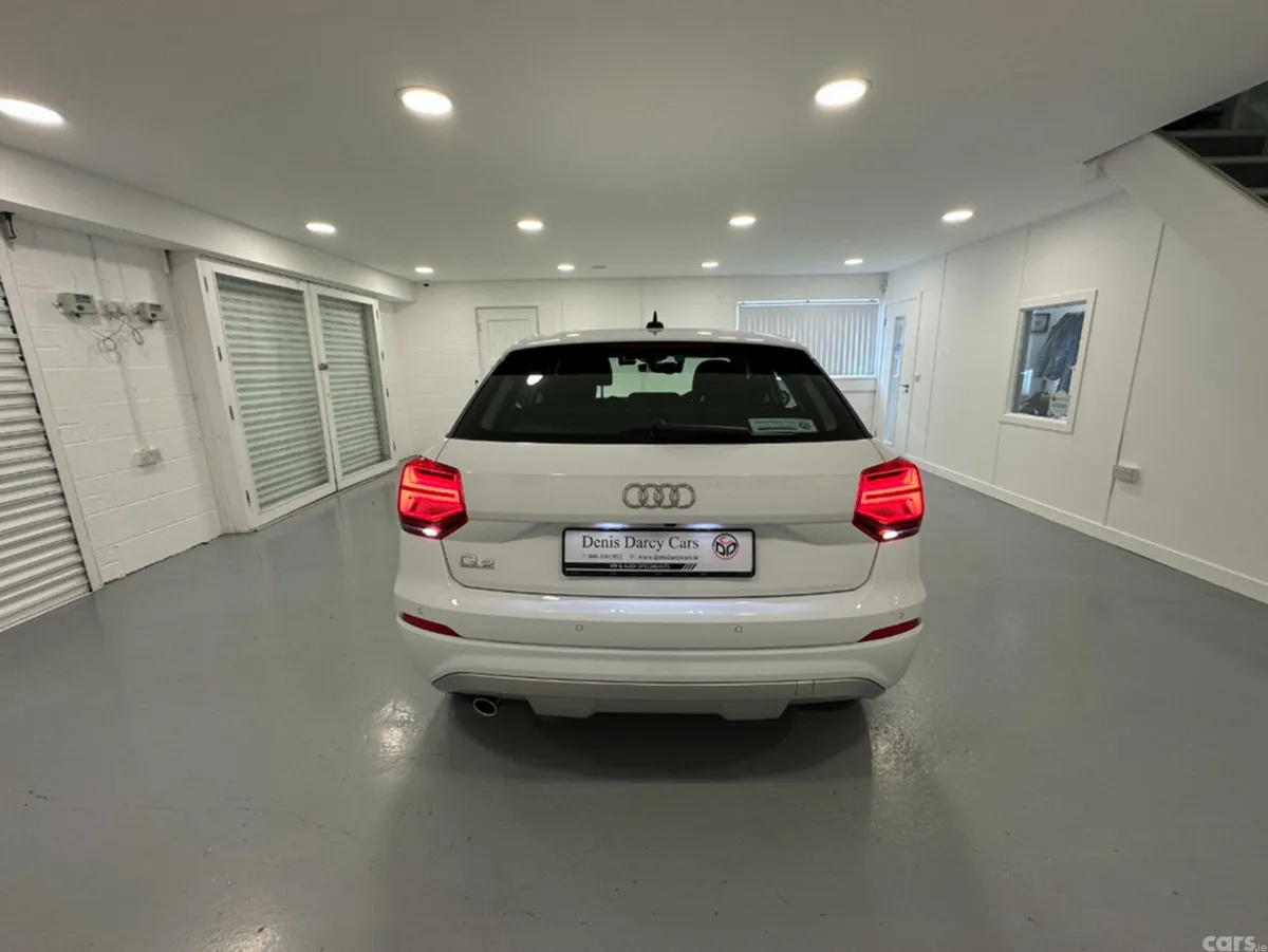 Audi Q2 SUV, Petrol, 2019, White