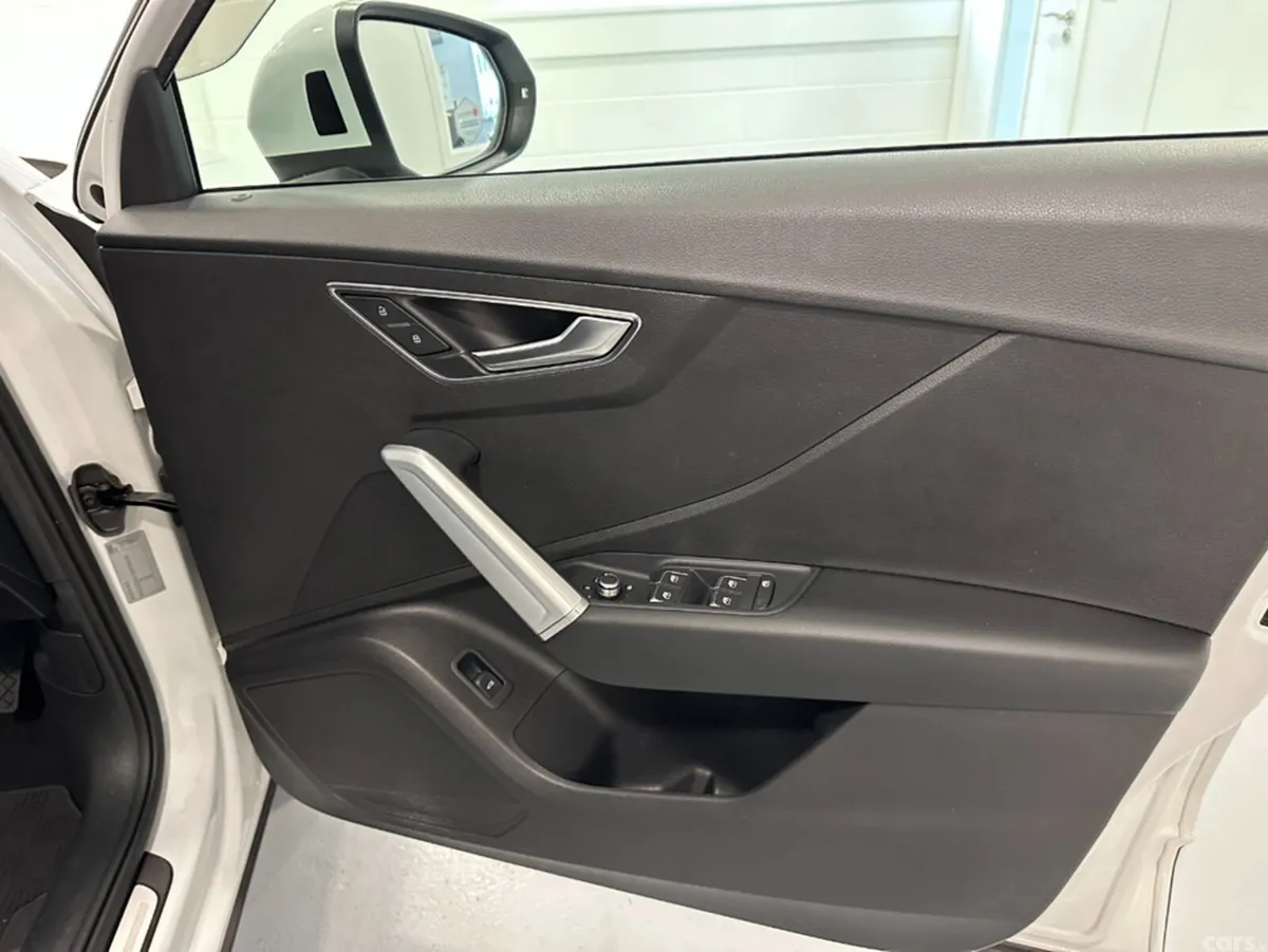 Audi Q2 SUV, Petrol, 2019, White