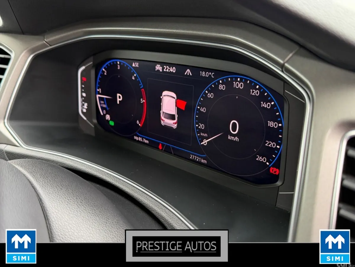 Volkswagen T-Roc SUV, Diesel, 2021, Red