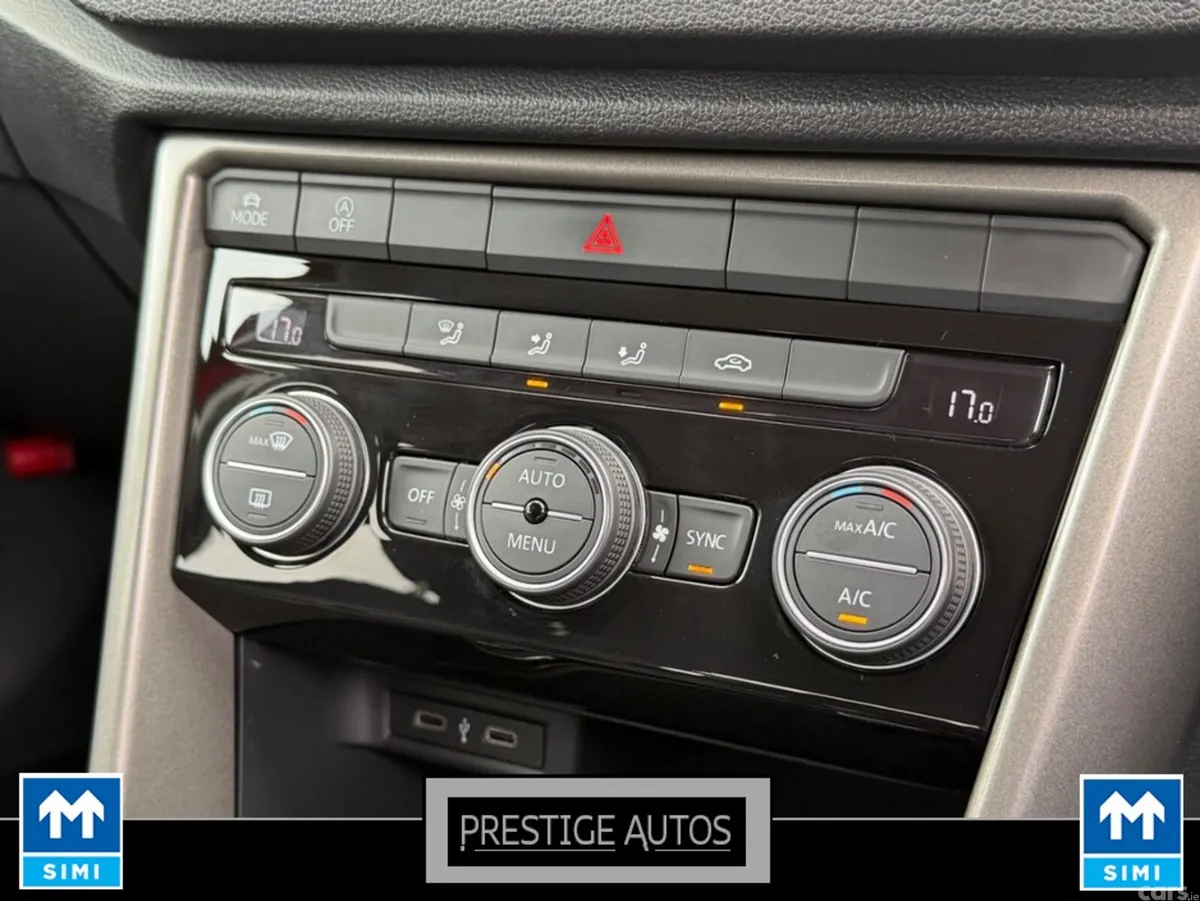 Volkswagen T-Roc SUV, Diesel, 2021, Red