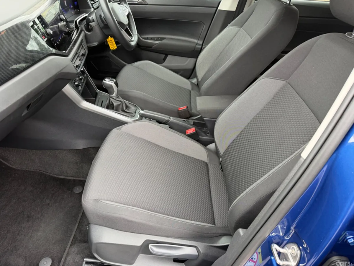 Volkswagen Polo Hatchback, Petrol, 2023, Blue