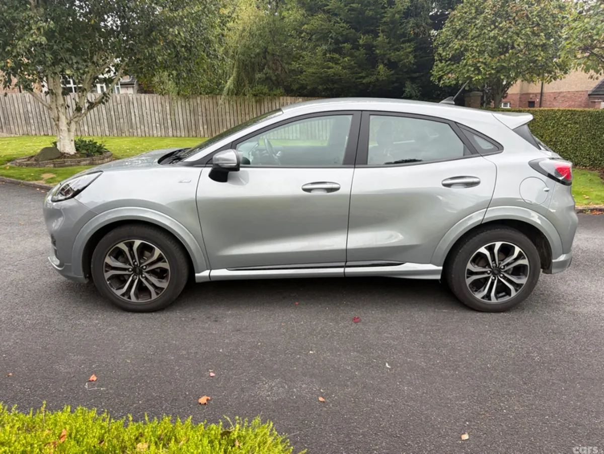 Ford Puma Hatchback, Petrol Hybrid, 2023, Silver