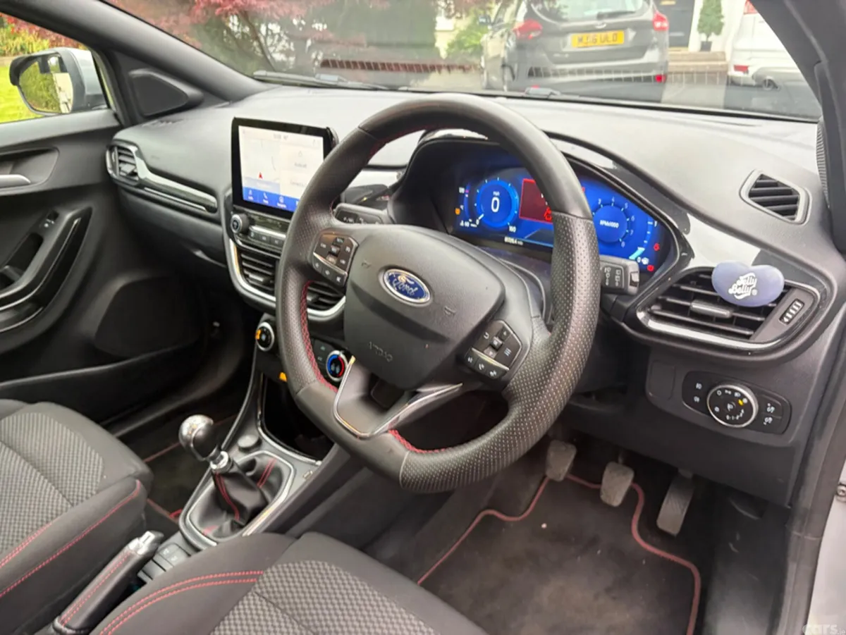 Ford Puma Hatchback, Petrol Hybrid, 2023, Silver