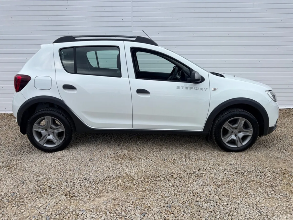 Dacia Sandero Hatchback, Petrol, 2019, White