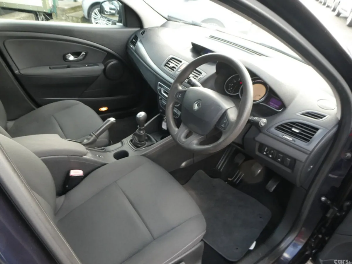 Renault Fluence Saloon, Diesel, 2011, Blue