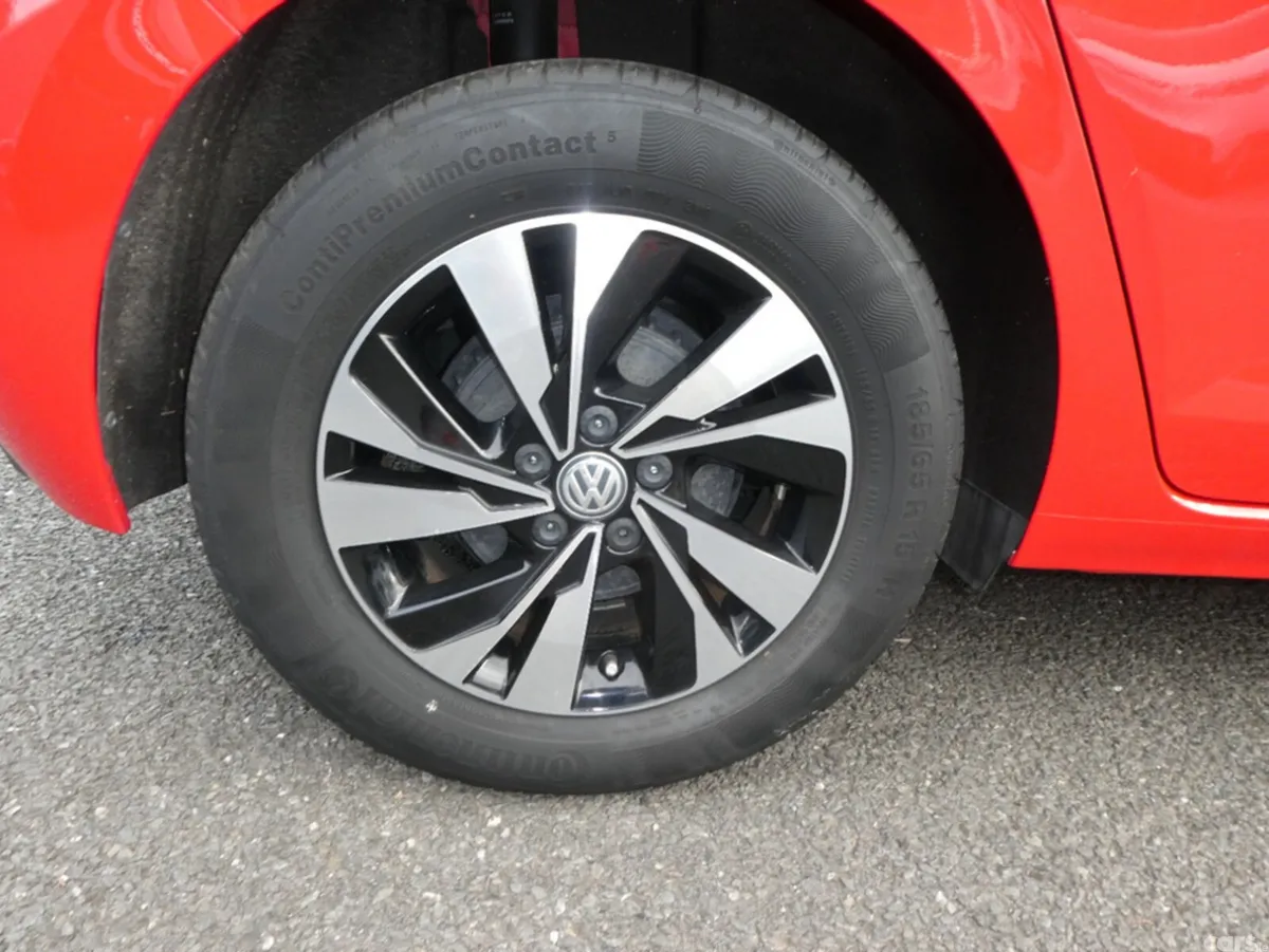 Volkswagen Polo Hatchback, Petrol, 2019, Red