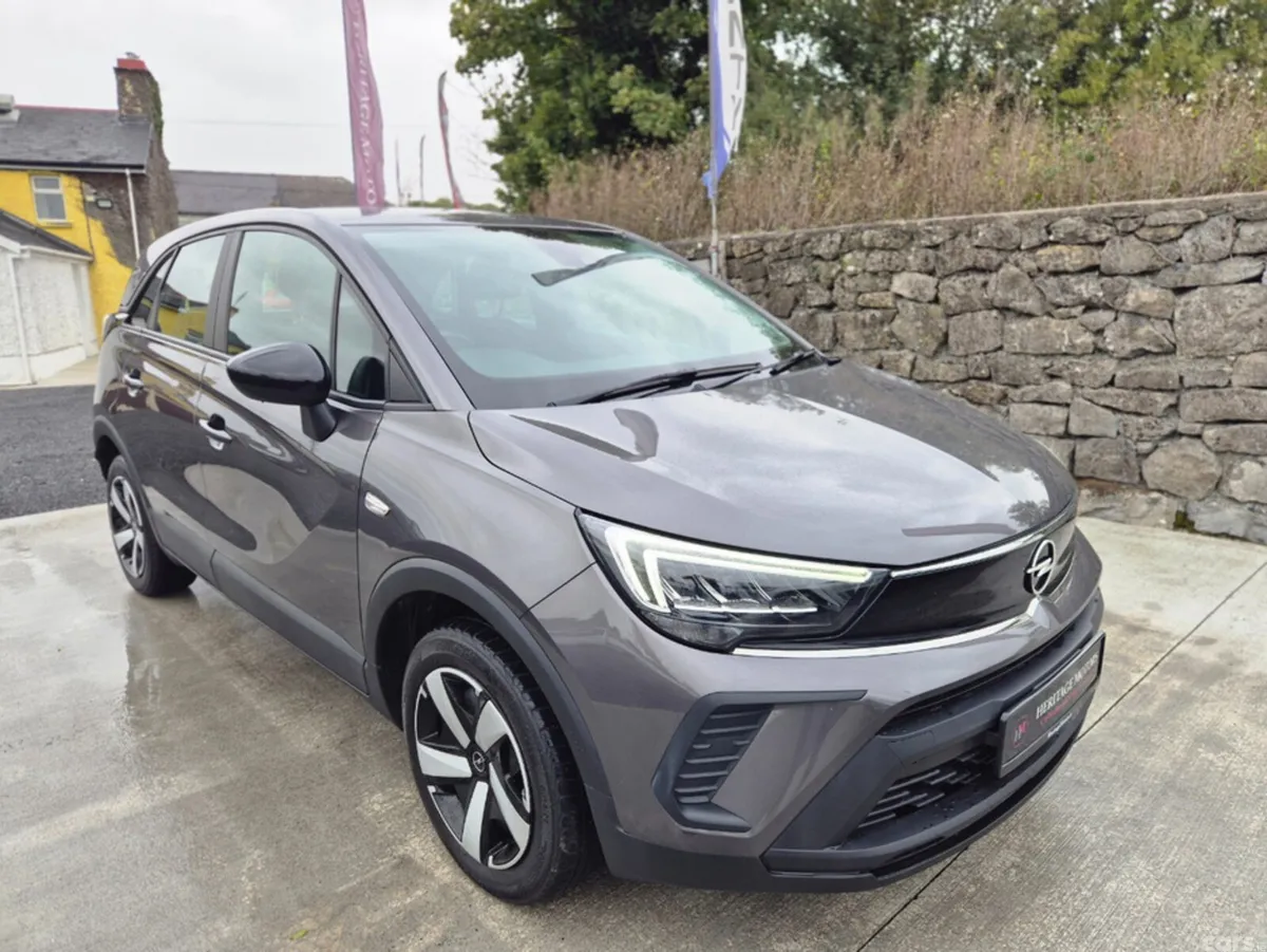 Opel Crossland MPV, Diesel, 2022, Grey