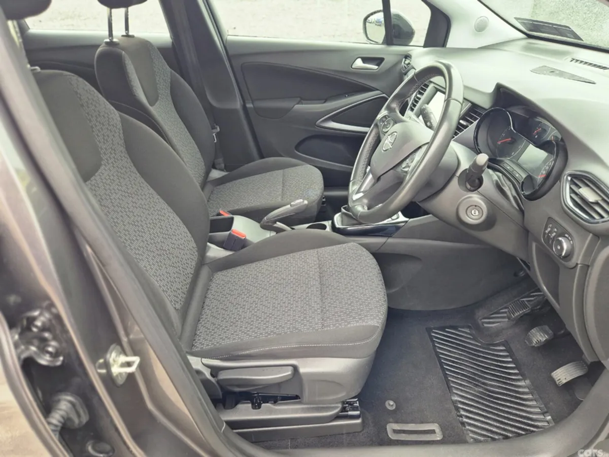 Opel Crossland MPV, Diesel, 2022, Grey