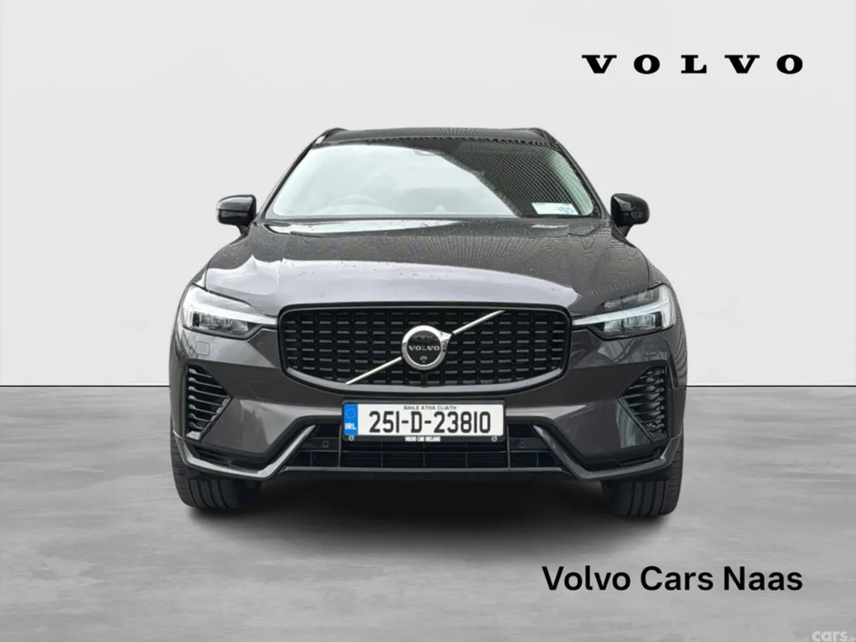 Volvo XC60 SUV, Petrol Plug-in Hybrid, 2025, Grey