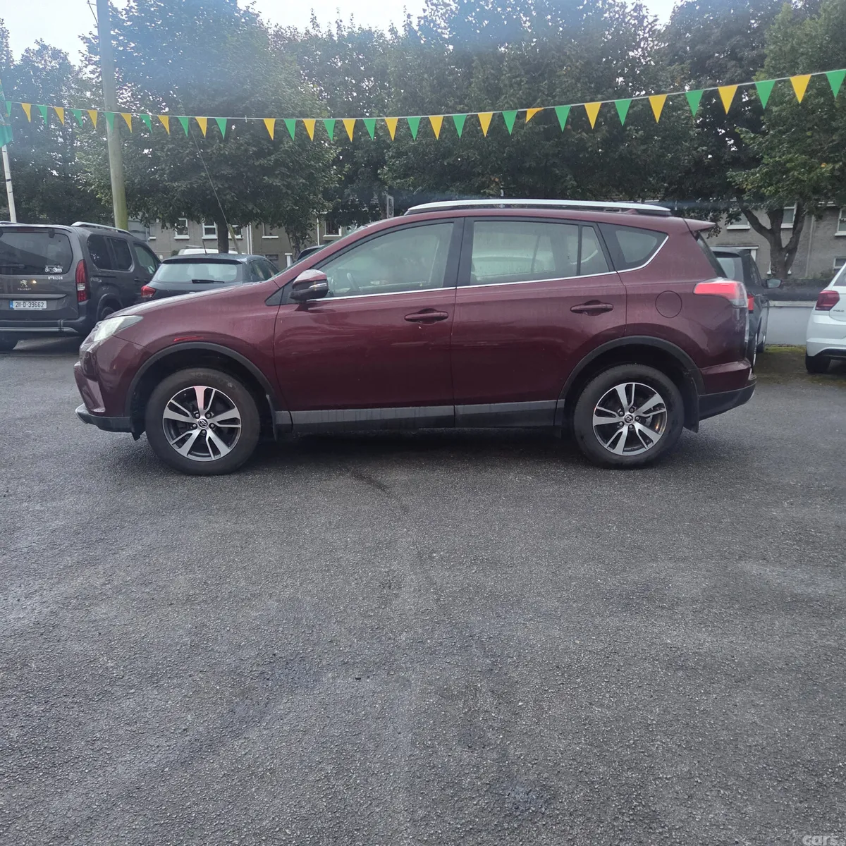 Toyota RAV4 SUV, Diesel, 2016, Red