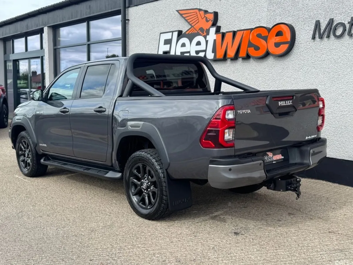Toyota Hilux Pick Up, Diesel, 2021, Grey