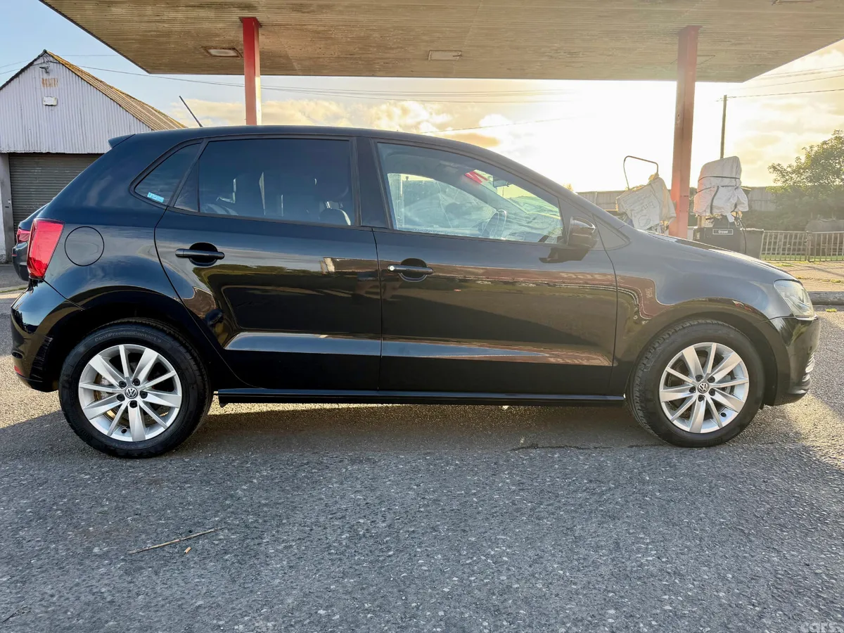 Volkswagen Polo Hatchback, Petrol, 2016, Black