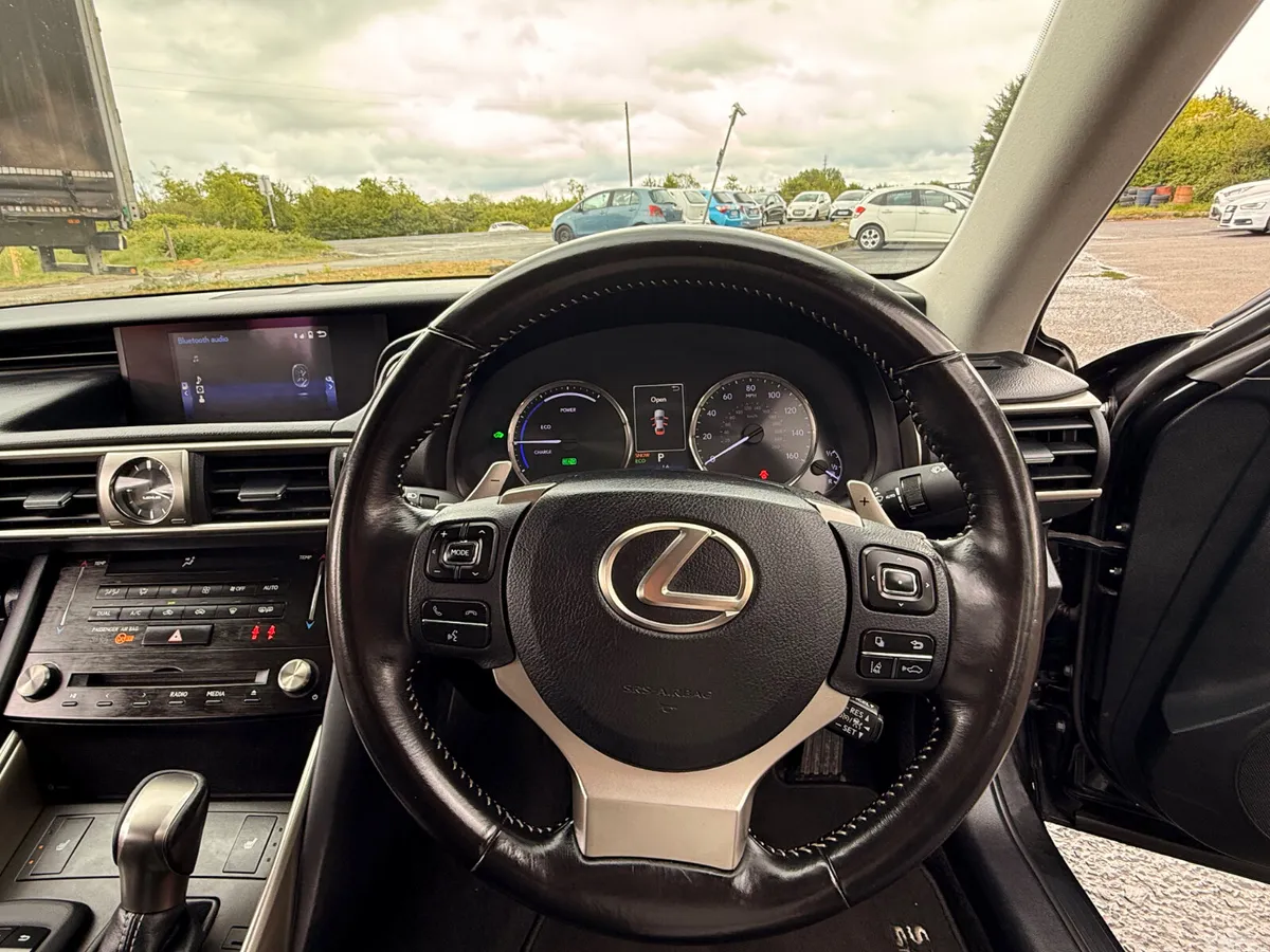 Lexus IS Saloon, Petrol Hybrid, 2018, Black