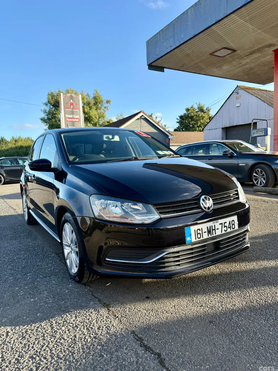 Volkswagen Polo Hatchback, Petrol, 2016, Black