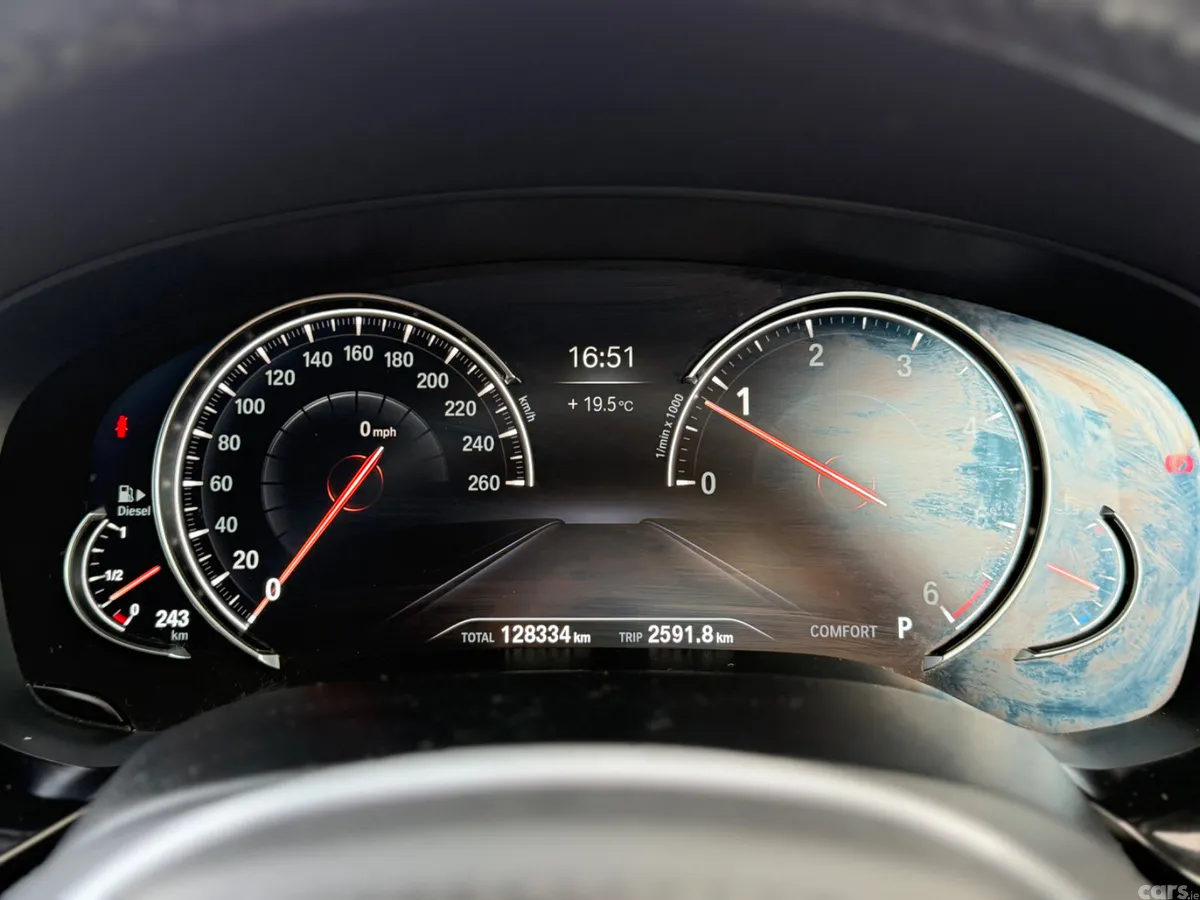 BMW 5-Series Saloon, Diesel, 2018, Grey