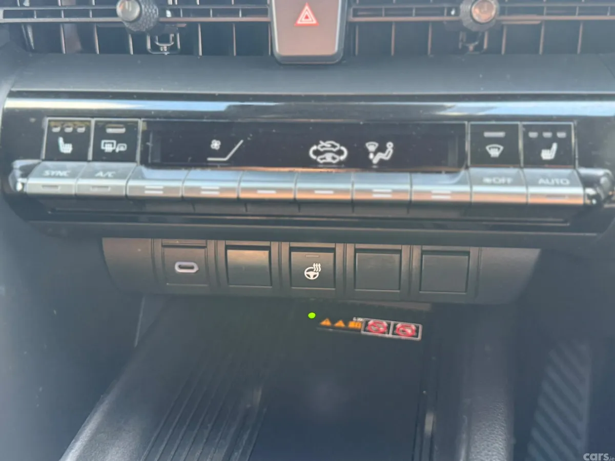 Toyota C-HR SUV, Petrol Plug-in Hybrid, 2024, Blue