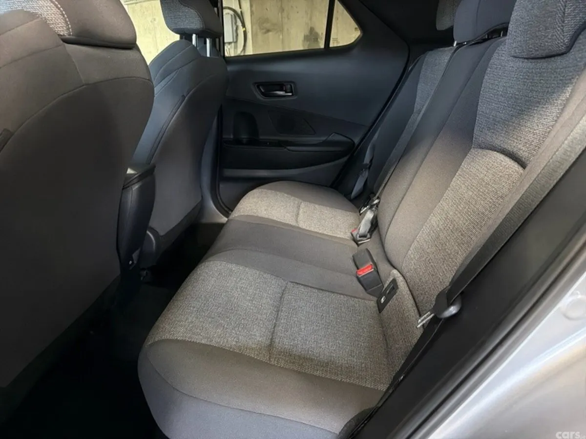 Toyota C-HR SUV, Petrol Hybrid, 2026, Grey