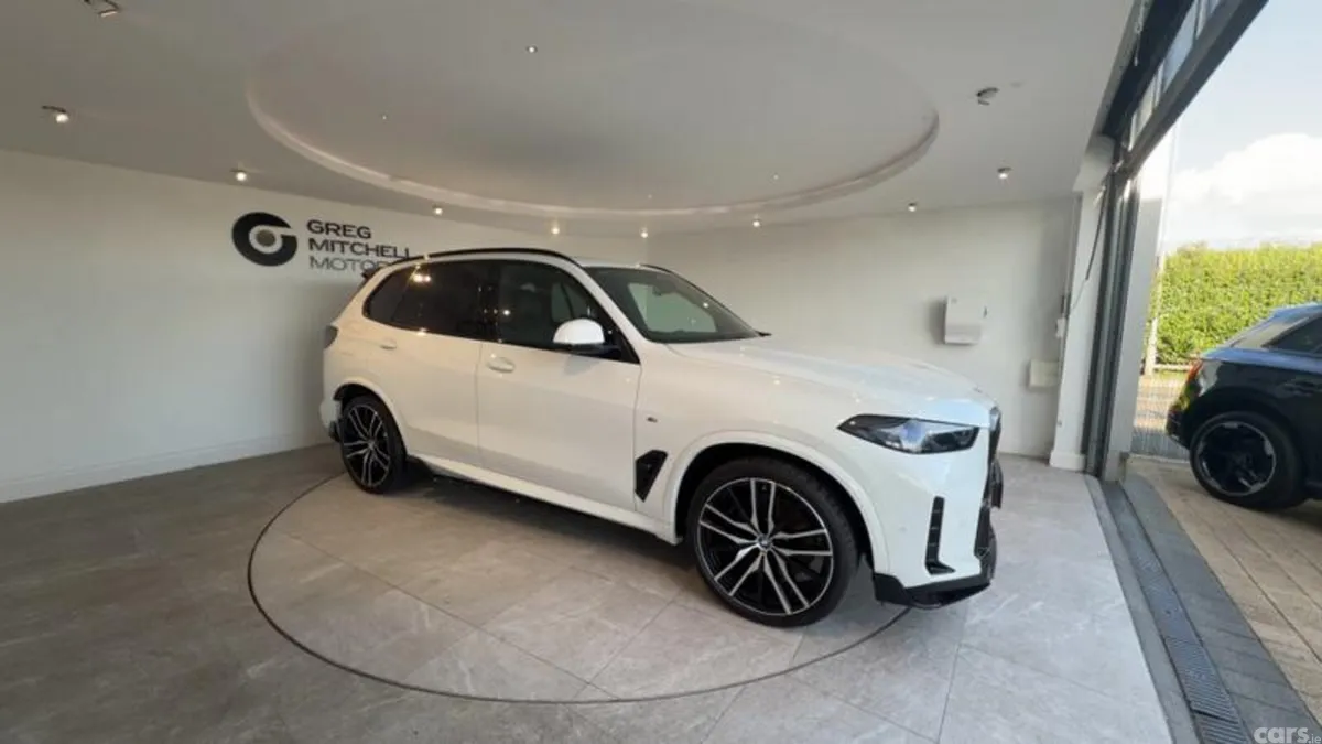 BMW X5 SUV, Petrol Hybrid, 2023, White