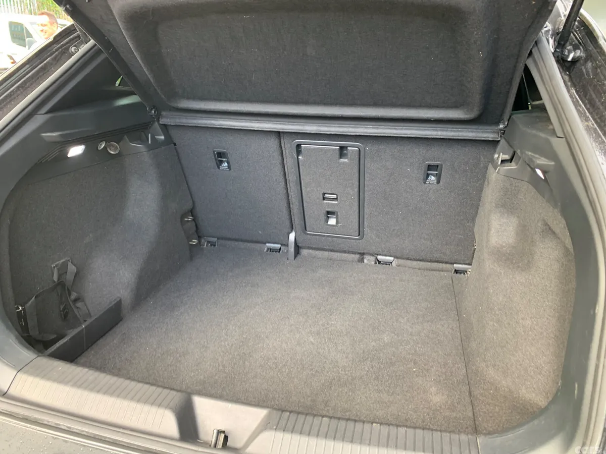 Volkswagen ID.4 Estate, Electric, 2022, Grey