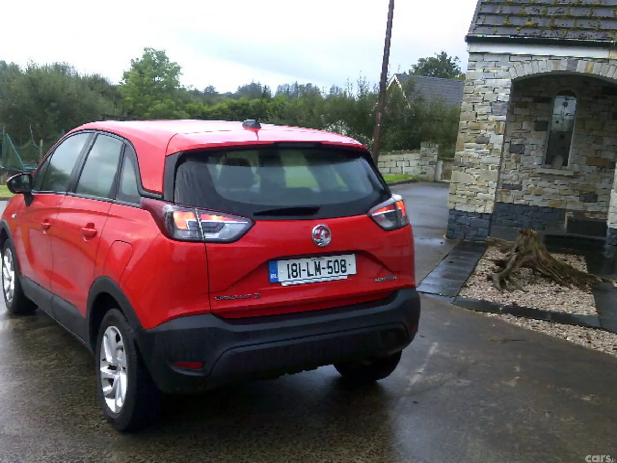 Vauxhall Crossland X Hatchback, Diesel, 2018, Red